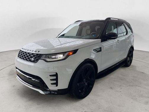 Fuji White 2025 Land Rover Discovery P360 Dynamic SE