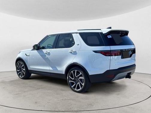 2025 Land Rover Discovery S