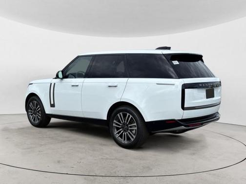 2025 Land Rover Range Rover P530 SE