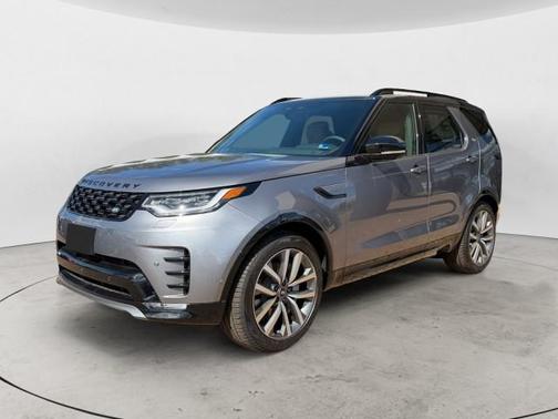 Eiger Grey Metallic 2026 Land Rover Discovery Dynamic SE