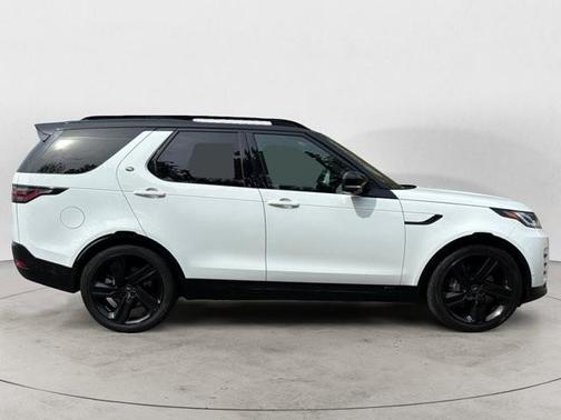 2022 Land Rover Discovery P360 HSE R-Dynamic