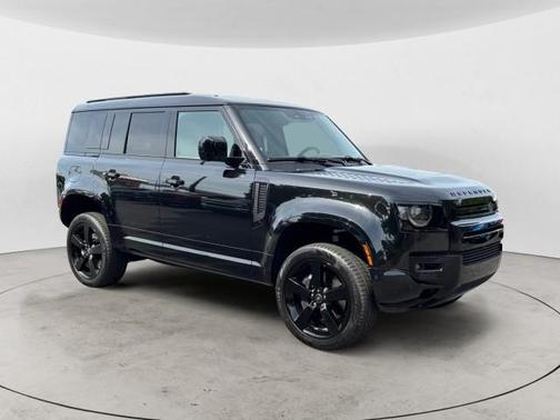 2025 Land Rover Defender 110 P400 X-Dynamic SE