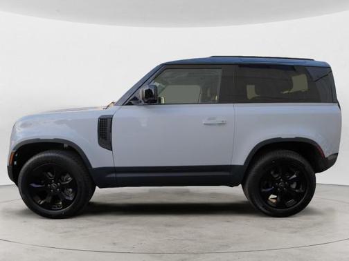 2025 Land Rover Defender 90 P300 S