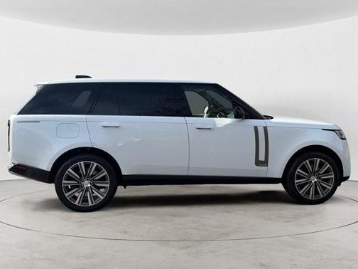 2023 Land Rover Range Rover Autobiography