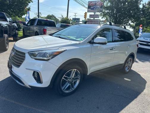 2017 Hyundai SANTA FE SE Ultimate