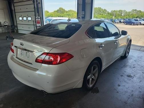 2014 INFINITI Q70 3.7X