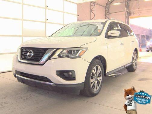 2018 Nissan Pathfinder SV