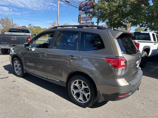 2017 Subaru Forester 2.5i Touring