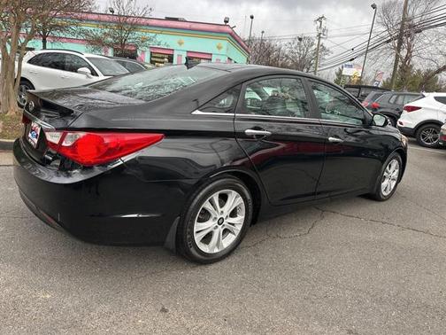 2012 Hyundai SONATA Limited