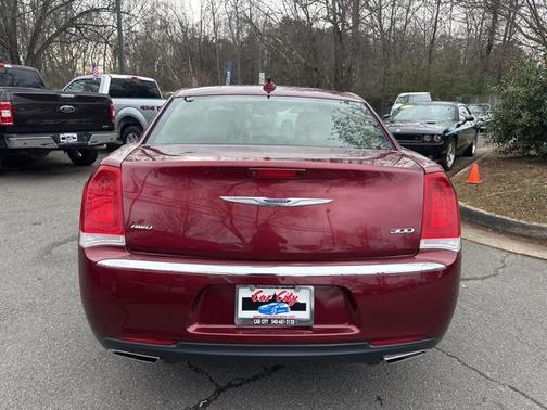 2019 Chrysler 300 Limited
