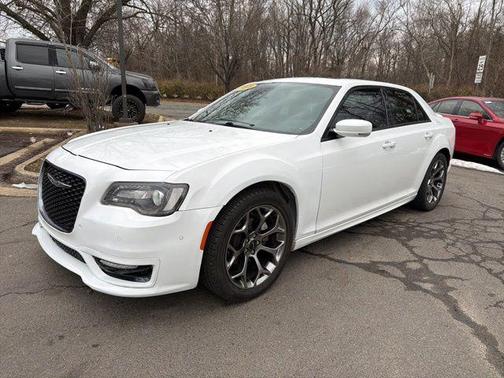 2018 Chrysler 300 S