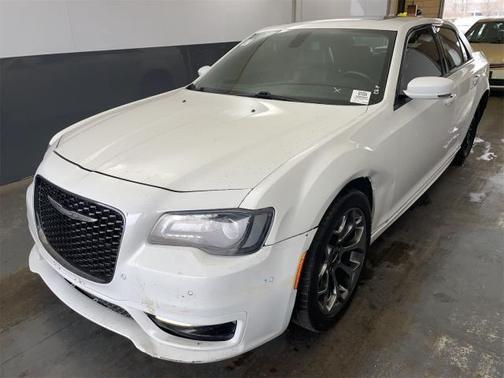2018 Chrysler 300 S