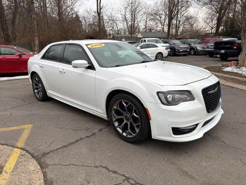 2018 Chrysler 300 S