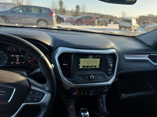 2018 GMC Acadia SLE-2