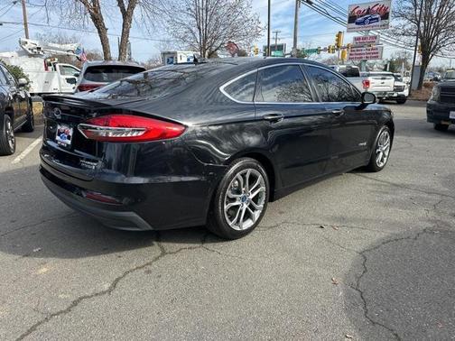 2019 Ford Fusion Hybrid Titanium