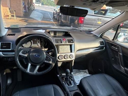 2017 Subaru Forester 2.5i Touring