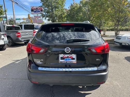 2018 Nissan Rogue Sport SL