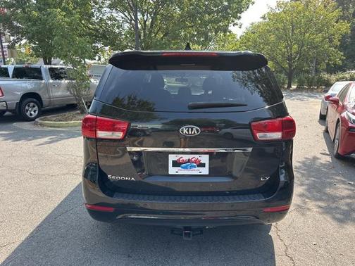 2017 Kia Sedona LX