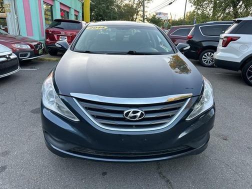 2014 Hyundai SONATA GLS