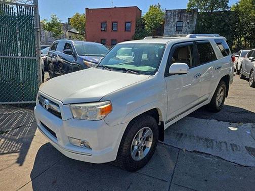 2013 Toyota 4Runner SR5
