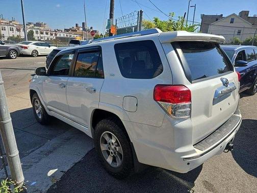 2013 Toyota 4Runner SR5