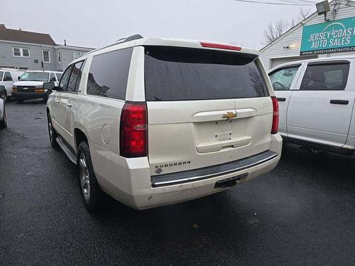 White Diamond Clearcoat 2015 Chevrolet Suburban 1500 LTZ