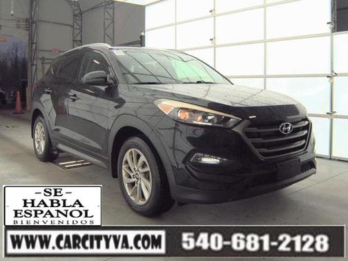 2016 Hyundai TUCSON SE