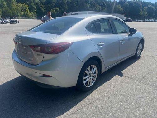 2017 Mazda Mazda3 Sport