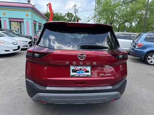 2021 Nissan Rogue SL