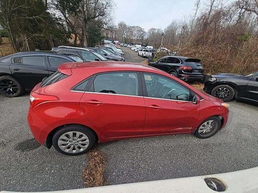 2016 Hyundai Elantra GT Base