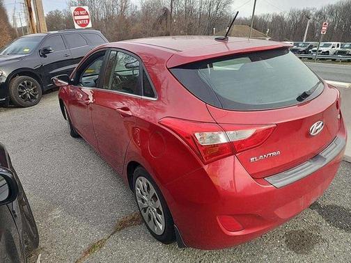 2016 Hyundai Elantra GT Base