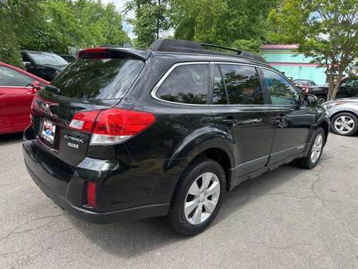 2011 Subaru Outback 2.5 i Limited