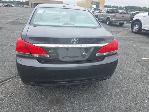 2011 Toyota Avalon Limited