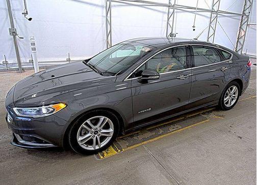 2018 Ford Fusion Hybrid SE