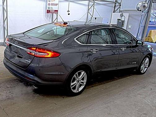 2018 Ford Fusion Hybrid SE