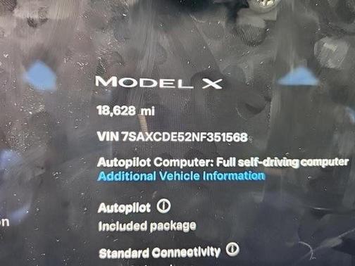 2022 Tesla Model X Base