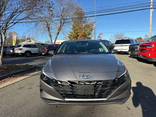 2022 Hyundai ELANTRA HEV Blue