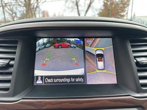 2020 Nissan Pathfinder Platinum