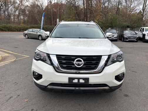 2020 Nissan Pathfinder Platinum