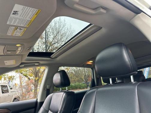 2020 Nissan Pathfinder Platinum