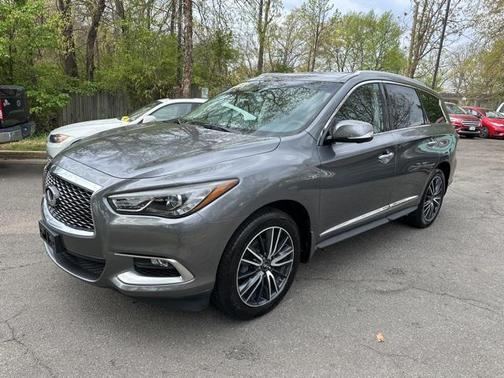 2016 INFINITI QX60 Base