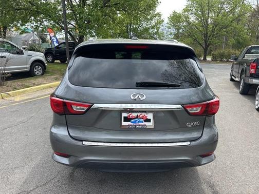 2016 INFINITI QX60 Base