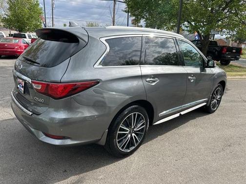 2016 INFINITI QX60 Base
