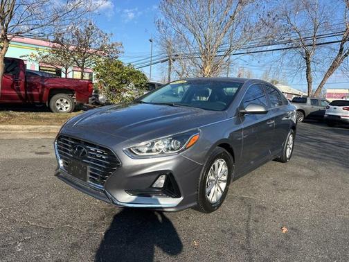 2018 Hyundai SONATA SE