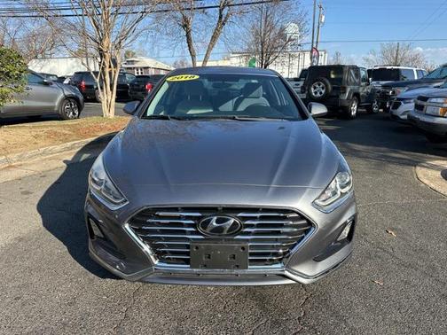 2018 Hyundai SONATA SE