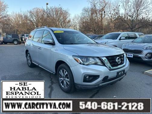 2020 Nissan Pathfinder SL
