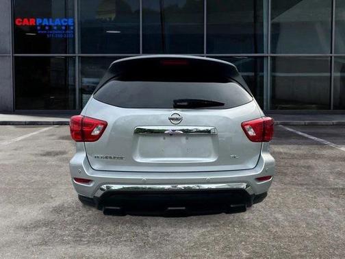 2020 Nissan Pathfinder SL