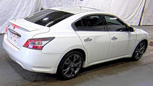 2014 Nissan Maxima SV