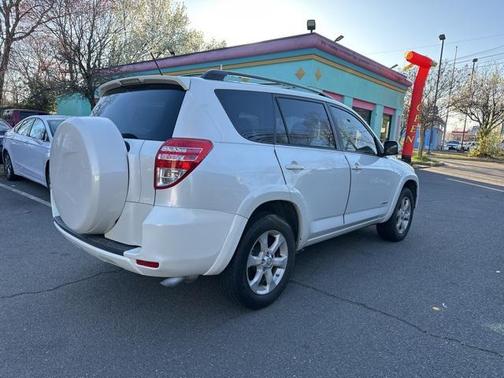 2009 Toyota RAV4 Limited