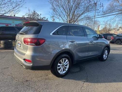 2020 Kia Sorento LX